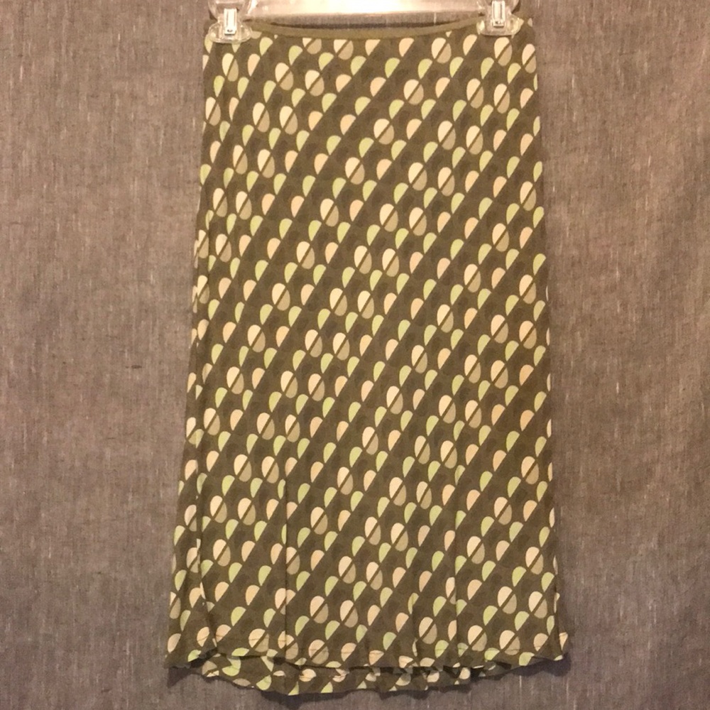 Old Navy | Green/Cream/Gray dotted pattern skirt